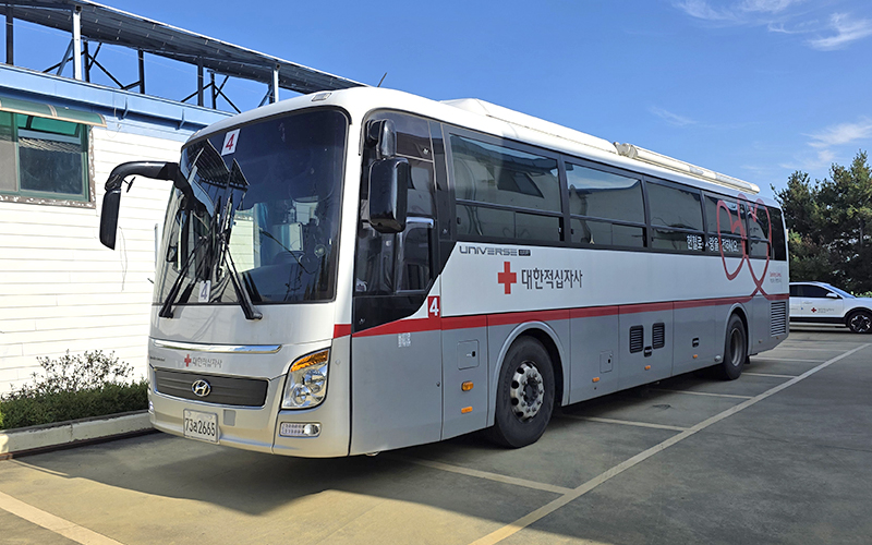 2025�� 10�� ��2ȸ blood donation event